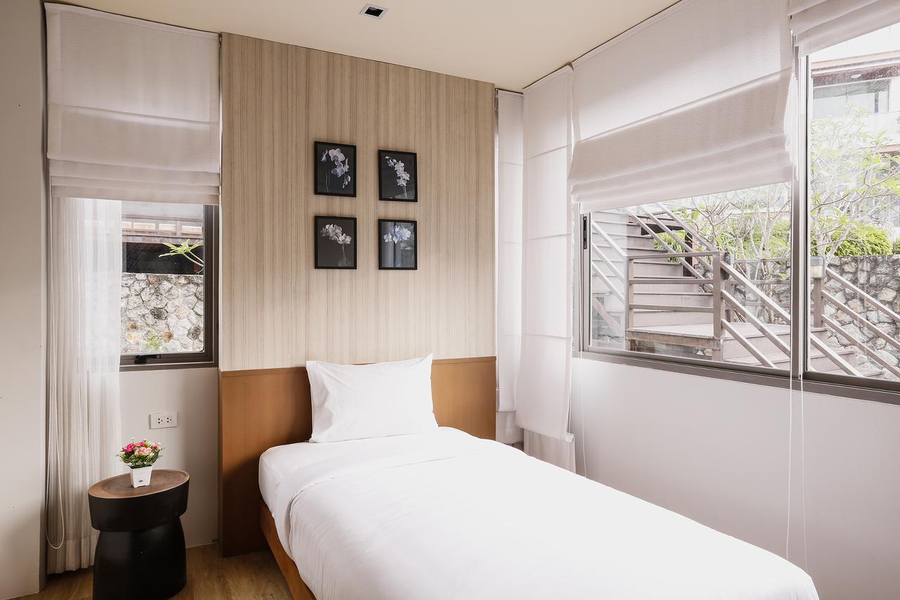 Phumundra Resort Phuket ภายนอก รูปภาพ